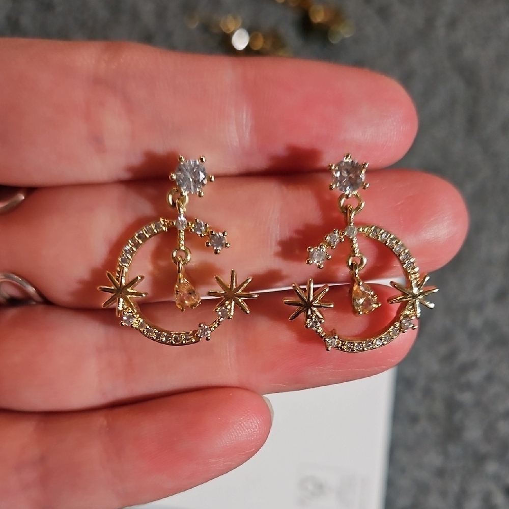 Elegant Gold Star and Moon Earrings